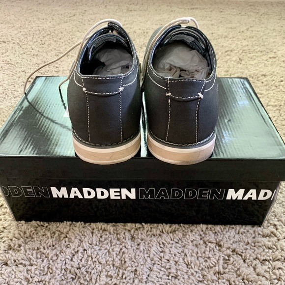M-Taro Steve Madden men’s Oxford shoe - Picture 4 of 5